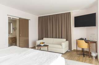 Отель Amiral Hotel (former Best Western Park Hotel) Варна Апартаменты Делюкс-3